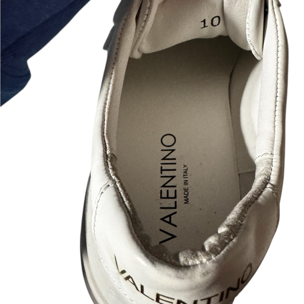 Valentino by Mario Valentino Sofia VLogo US 10 - Picture 8 of 9